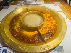 -哥老官重庆美蛙鱼头(日月光店)