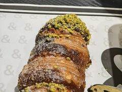 -BUTTERFUL&CREAMOROUS 黄油与面包(三里屯太古里店)