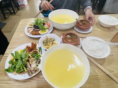 -德致祥云南过桥米线(云天小苑店)