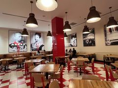 -城市大道红炉披萨烘焙坊