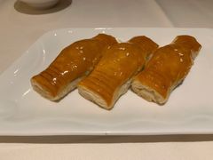 蜜汁叉烧酥-利苑酒家(合景国际金融广场店)