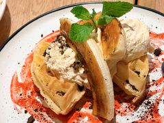 -玛格萝妮比萨屋(四平店)