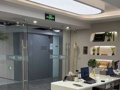 -壹点灵·心理咨询中心(中山公园店)