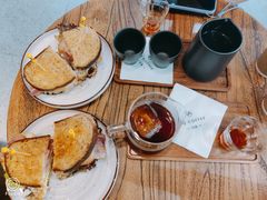 -明谦·Coffee&Cocktail Bar(美您公园店)