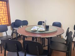 -聚首堂·特色小吃·肘子·炙子烤肉烤串(什刹海德胜门店)