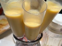 -小鱼小牛(世欧广场店)