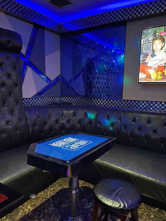 唱吧麦颂ktv(慈云寺店)-"之前写过点评,音响效果,服务很一般的店.