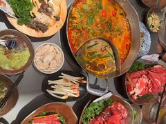 -楠小云·云南鲜菌·鲜牛自助火锅(九眼桥店)