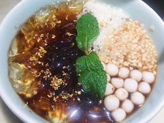 -绿茶餐厅(成都大悦城店)