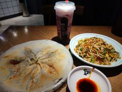 三鲜锅贴-宽鲜锅贴家常菜(永旺东部购物中心香港中路店)