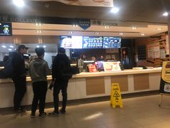 -麦当劳(南京路2店)