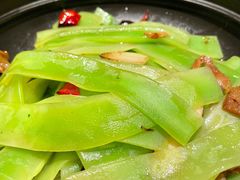 青笋煲-马仕玖煲·融合菜·酥不腻烤鸭(人大店)