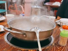 -正能量脆肉鲩火锅