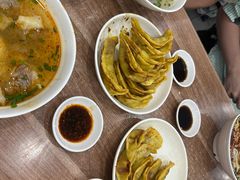 -草桥清真牛肉锅贴扁食店