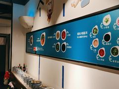 -尚尚仙·酸汤猪手·猪肚鸡火锅(华联万柳购物中心店)
