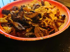 -鱼窝棚柴火铁锅炖(富山屯店)