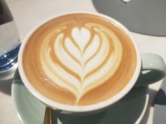 卡布奇诺-伊斯坦布尔土耳其清真咖啡餐厅