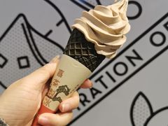 -喜茶(北京华贸购物中心店)