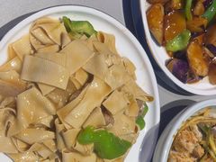 -山河屯铁锅炖·非遗铁锅炖(华强北店)