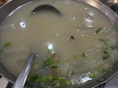 -余杨鸭鸭餐厅