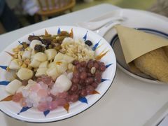 -正南齐北·老街糯米团(洪崖洞店)