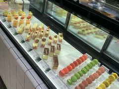 -黑草莓(重庆路店)
