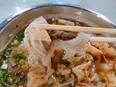 -炳记牛味粉店(四坊路店)