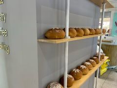 -焙丽拾光(麦凯乐直营店)