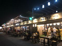 -席娜卡琳火车铁道夜市