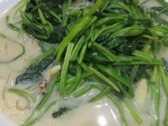 -品味居·首店·大连鲜活海鲜大连菜(东港店)