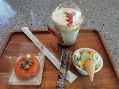 -抱抱地球咖啡馆(国家海洋博物馆店)