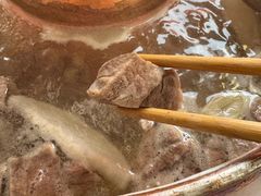 -毛辣果·贵州红酸汤牛肉火锅(西单店)