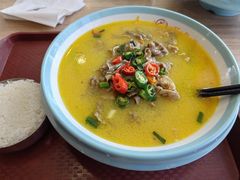 -小鱼小面(小汤山店)