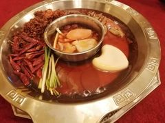 -山城年华老火锅(玉林店)