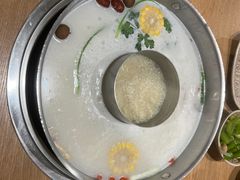 -江小渔鲜鱼火锅(冠亚星城店)