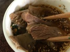-朝伟清真铜瓢牛肉馆(三十年老·店)