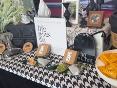 -天津波士信达奔驰4S店(卫津南路店)