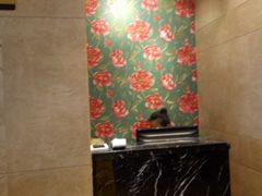 -南国会酒家(岗顶1站广场店)