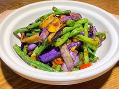 茄子豆角-船歌·鱼水饺青岛菜(金狮广场店)