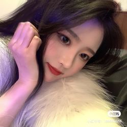 -时尚殿堂明星门店