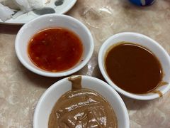 -华威达牛庄(黄埔大道西店)