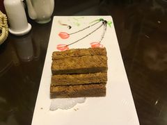 -东口码头·烧鸽子·鱼头泡饼·地方菜(金鹰悦城店)