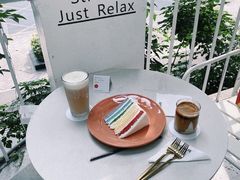 -ADO KAFE(大学城店)