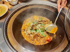 -山河屯铁锅炖(绥望路店)