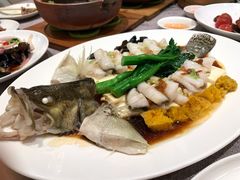 -香港百合居(LCM置汇旭辉广场店)