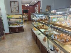 -起士林西餐厅(东经路店)