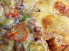 榴莲、大肉山pizza双拼-84那年咖啡馆(李沧万达店)