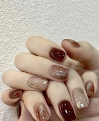 -桃色美甲沙龙