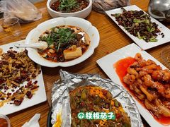 -小四川美食馆(幸福路店)