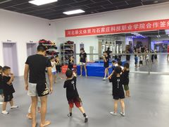 -拳义格斗搏击散打泰拳拳击俱乐部(裕华店)